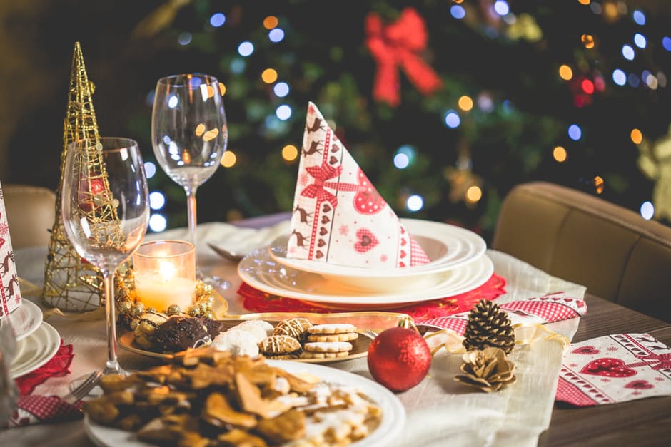 Dec 2016 – The Season to be Jolly Issue