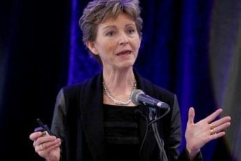 No Treatment for Leading Cause of Heart Failure in Women, Summit Hears